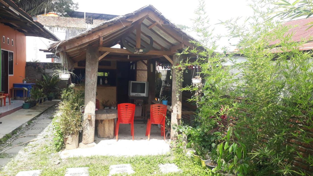 Toraja Manubackpacker Hotel Rantepao Kültér fotó